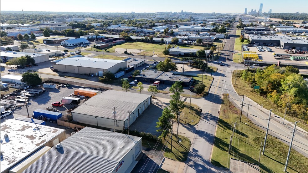 5200 N Santa Fe Ave, Oklahoma City, OK à louer - Photo du bâtiment - Image 2 de 12