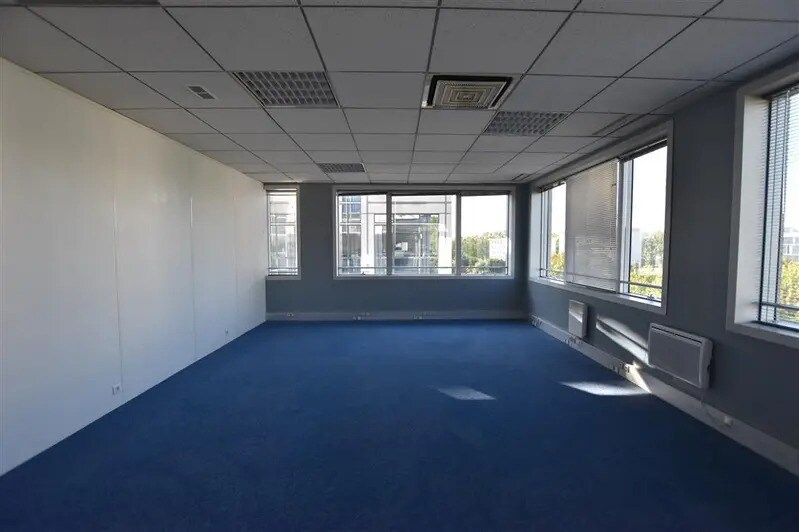 Bureau dans Villepinte à vendre - Photo du bâtiment - Image 2 de 6