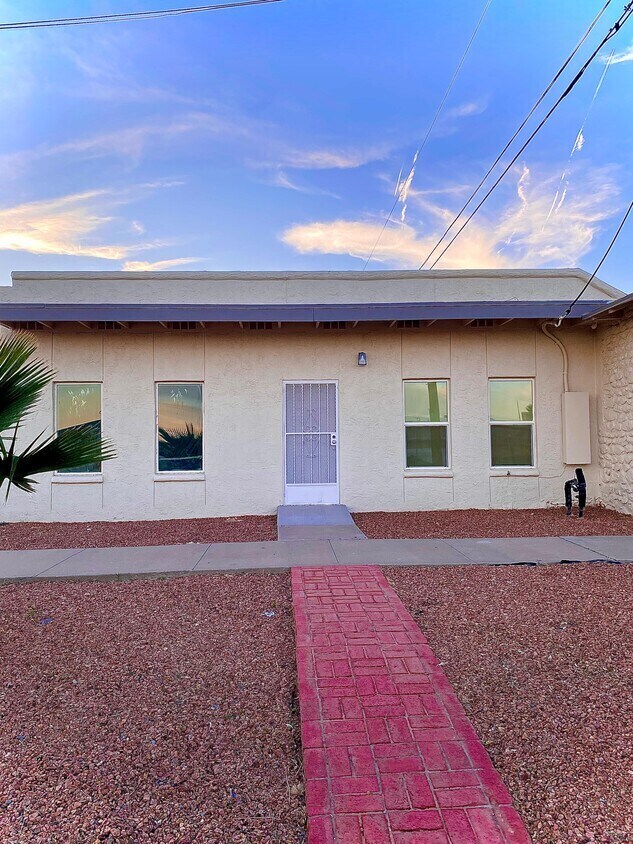 3826 Tompkins Rd, El Paso, TX for lease Interior Photo- Image 1 of 14