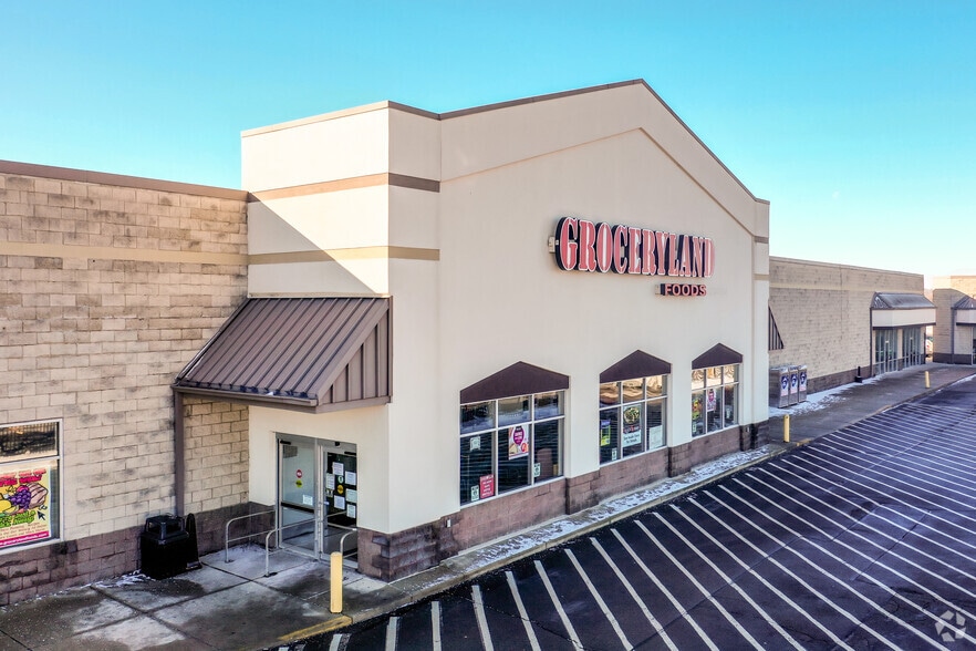 510-590 W Main St, New Lebanon, OH à louer - Photo du bâtiment - Image 2 de 6