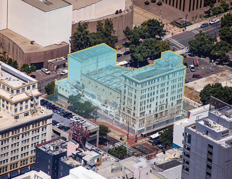 1122 Fourth Avenue, San Diego, CA à vendre - Photo principale - Image 2 de 3