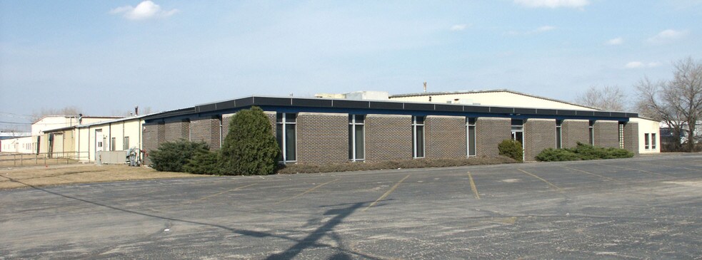 3300 Washington St, Waukegan, IL à vendre - Photo du bâtiment - Image 3 de 3
