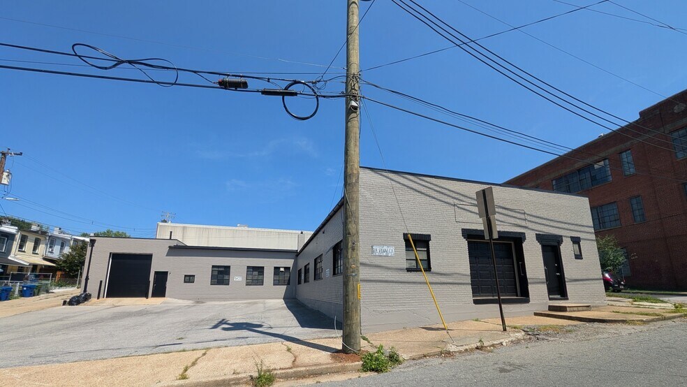 3201 Falls Cliff Rd, Baltimore, MD à louer - Photo du bâtiment - Image 3 de 3