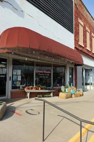 More details for 632 6th St, Pawnee City, NE - Retail for Sale