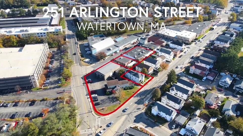 Grove Street Portfolio portefeuille de 4 propriétés à vendre sur LoopNet.ca - Vidéo sur l’inscription commerciale - Image 2 de 10