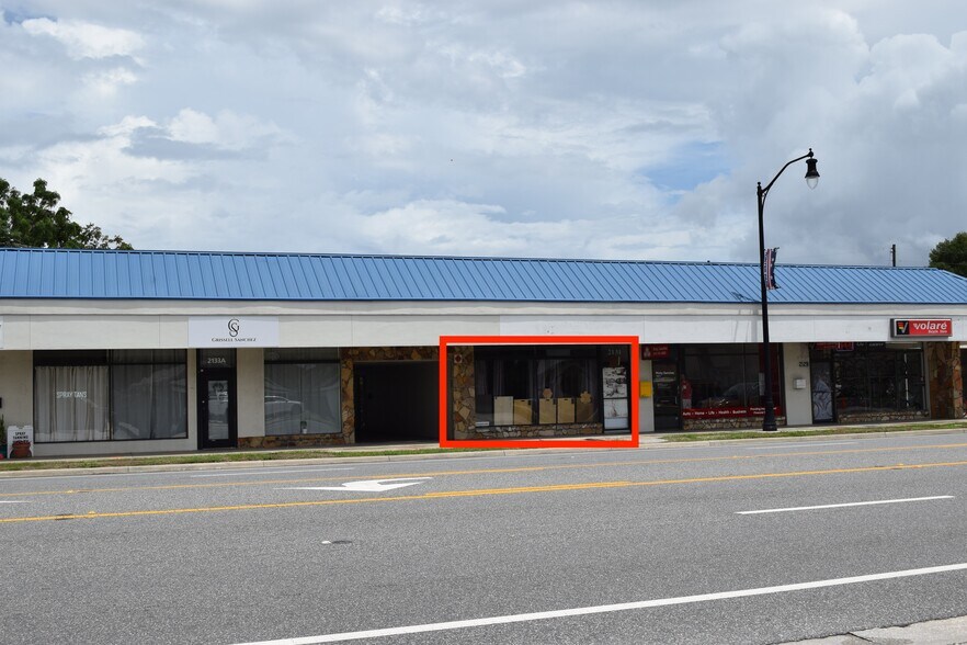 2123-2145 W Fairbanks Ave, Winter Park, FL à louer - Photo du bâtiment - Image 2 de 2