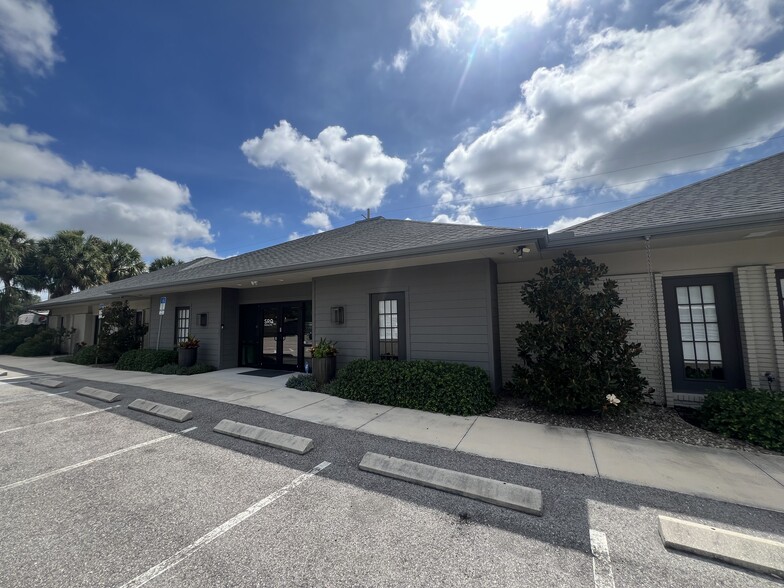 1 N Tuttle Ave, Sarasota, FL for lease - Building Photo - Image 2 of 12