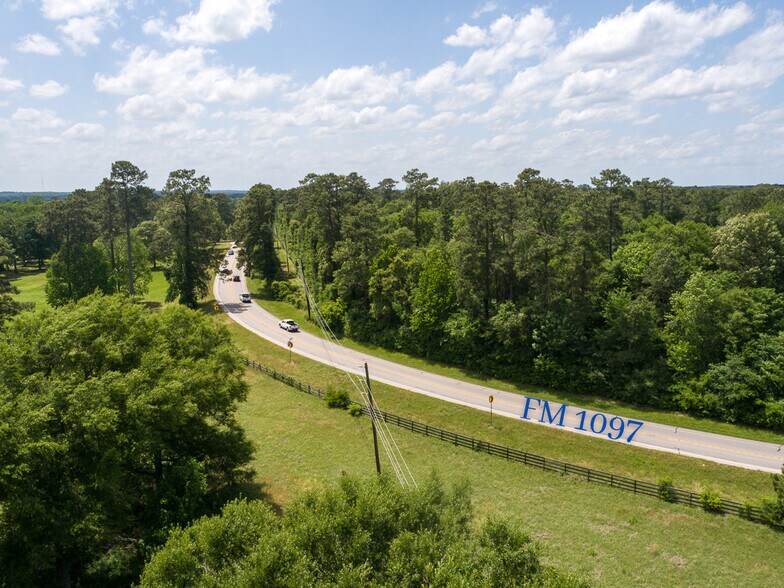 1 FM 1097, Montgomery, TX à vendre - Photo du bâtiment - Image 2 de 10