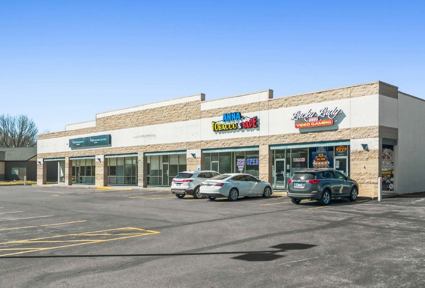 1000 Leigh Ave, Anna, IL for sale - Building Photo - Image 1 of 4
