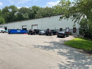 Plus de détails pour 19 Baron Park Rd, Fredericksburg, VA - Local d'activités à louer