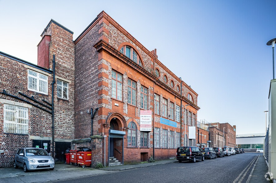 128 Oliver St, Birkenhead à vendre - Photo du bâtiment - Image 3 de 18