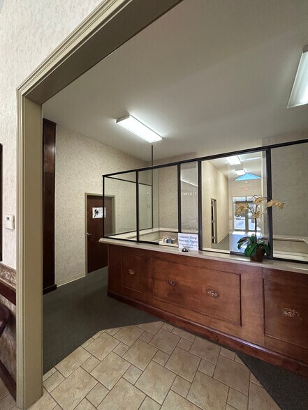 9657 Ocean Hwy, Pawleys Island, SC à vendre - Photo du bâtiment - Image 2 de 22