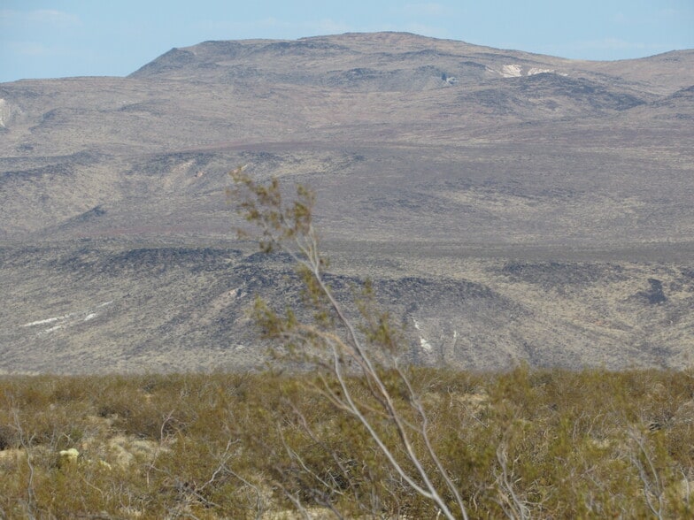 341-153-16-00-8 Javis, Inyokern, CA for sale - Building Photo - Image 3 of 7