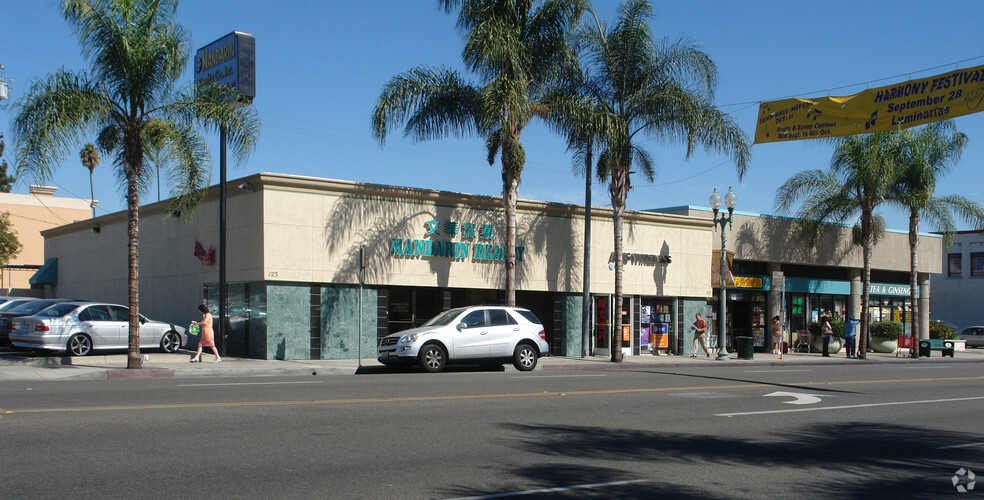 117-123 W Garvey Ave, Monterey Park, CA à vendre - Photo principale - Image 1 de 1