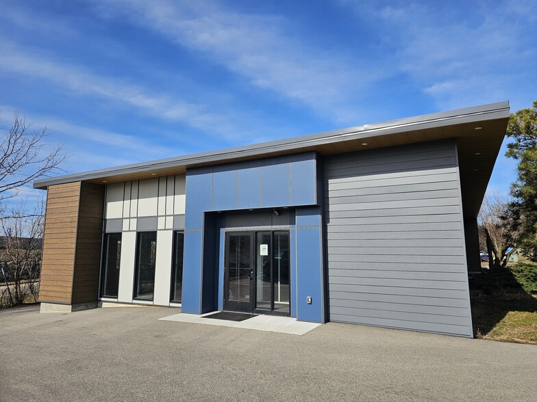 1600 N High Point Rd, Middleton, WI for sale - Building Photo - Image 2 of 14