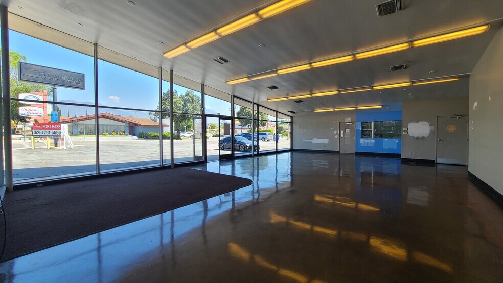 1500 S Baldwin Ave, Arcadia, CA à louer - Photo du bâtiment - Image 2 de 34