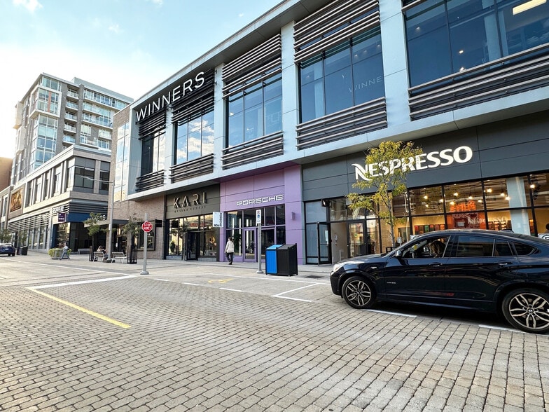 1015 Bank St, Ottawa, ON for lease - Building Photo - Image 1 of 4