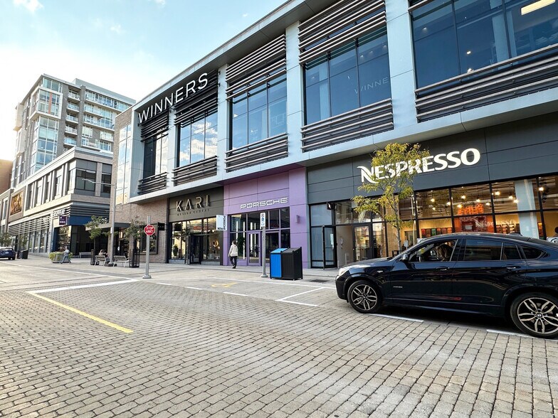 1015 Bank St, Ottawa, ON à louer - Photo du bâtiment - Image 1 de 4