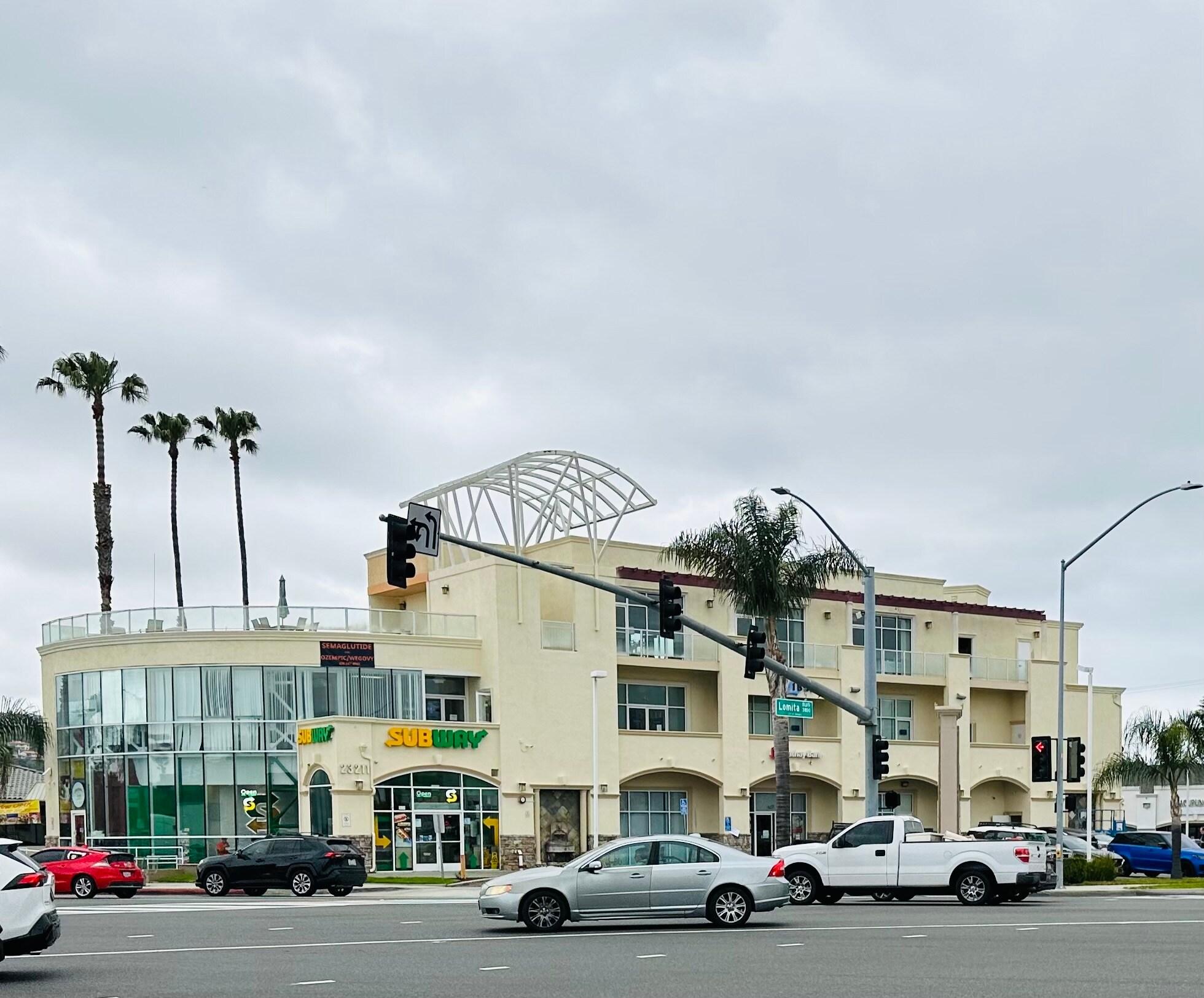 23211-23215 Hawthorne Blvd, Torrance, CA à louer Photo du bâtiment- Image 1 de 8