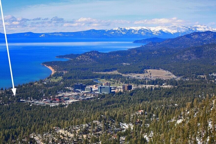 965 Park Ave, South Lake Tahoe, CA à vendre - Photo du bâtiment - Image 2 de 8