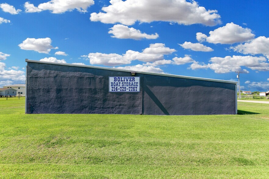 1426 Nelson Ave, Port Bolivar, TX à vendre - Photo du bâtiment - Image 3 de 10