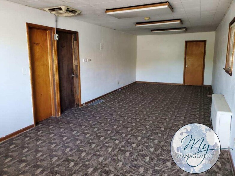209-215 N Lincoln St, Jerome, ID à louer - Photo du bâtiment - Image 3 de 9