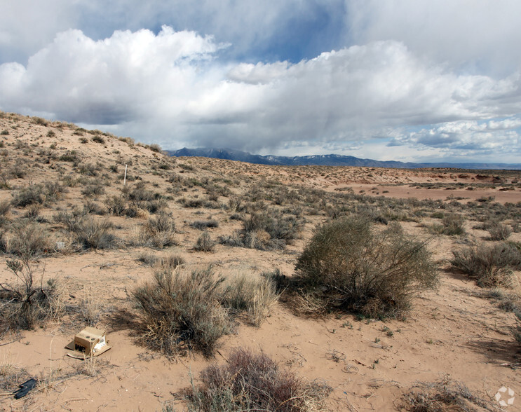 Unser & 11th Ave, Rio Rancho, NM for sale - Primary Photo - Image 1 of 1