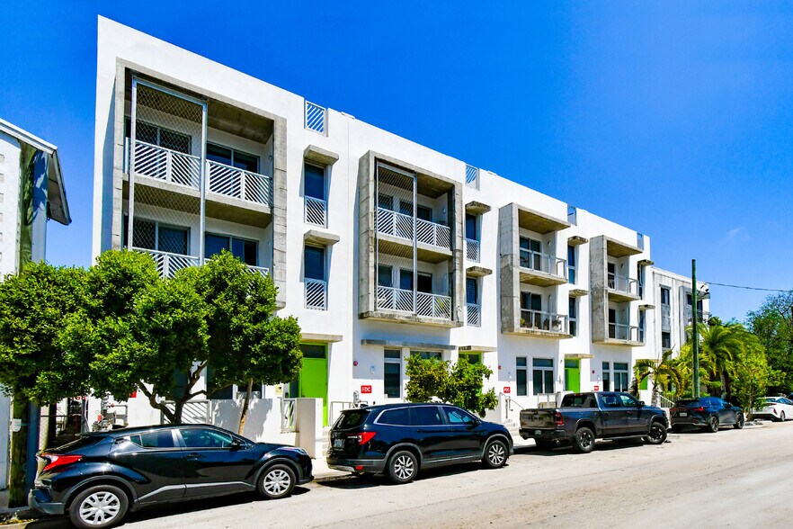 761-771 NW 1st St, Miami, FL à vendre - Photo du bâtiment - Image 2 de 14