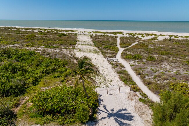 Plus de détails pour Tropical Winds Resort – à vendre, Sanibel, FL