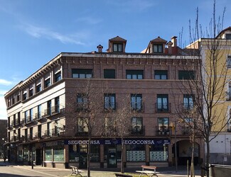 Plus de détails pour Commerce de détail à louer