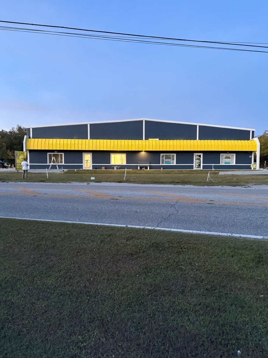 18440 Paulson Dr, Port Charlotte, FL for lease Interior Photo- Image 1 of 2