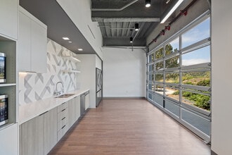 3398 Carmel Mountain Rd, San Diego, CA for lease Interior Photo- Image 2 of 7