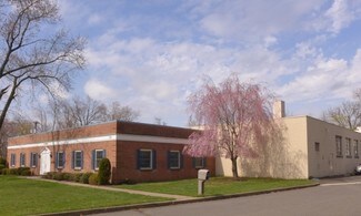 More details for 555 Goffle Rd, Wyckoff, NJ - Industrial for Lease