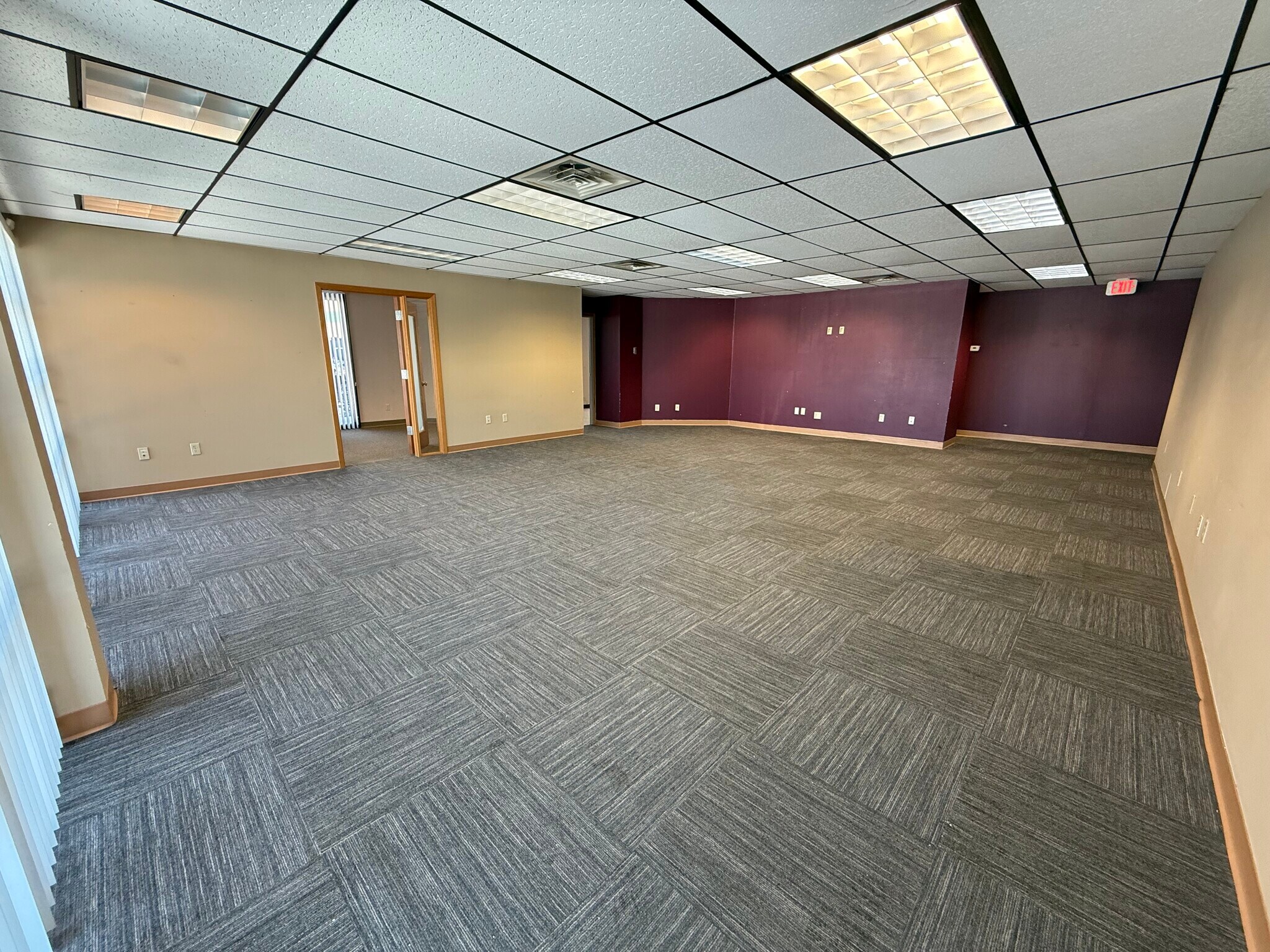 6514 Odana Rd, Madison, WI à louer Photo intérieure- Image 1 de 13