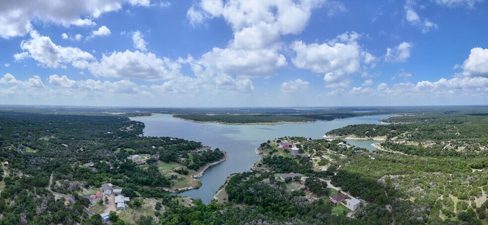 14311 Kuykendall Mountain Road, Temple, TX à vendre - Photo du bâtiment - Image 2 de 18