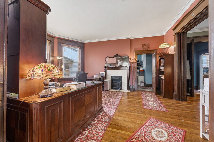 1042 Morgantown Ave, Fairmont, WV à vendre - Photo du bâtiment - Image 3 de 50