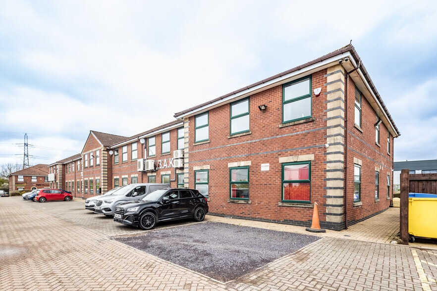 Commercial Rd, Darwen for lease - Building Photo - Image 2 of 4