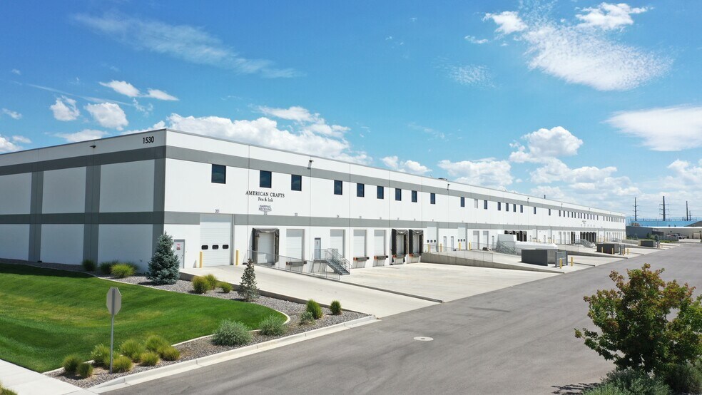 1580 W 1200 N, Orem, UT à louer - Photo du bâtiment - Image 2 de 8