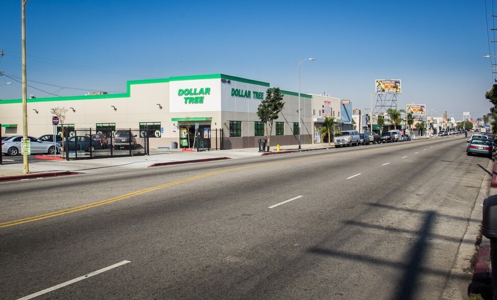 9137 S Western Ave, Los Angeles, CA à vendre - Photo du bâtiment - Image 3 de 6