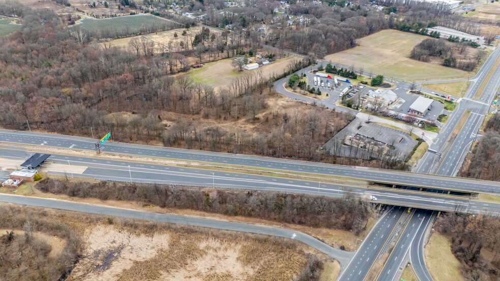 2068 Route 130 route 130, Burlington, NJ à vendre - Aérien - Image 3 de 10