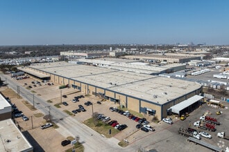 2213 E Pioneer Dr, Irving, TX - Aerial  map view