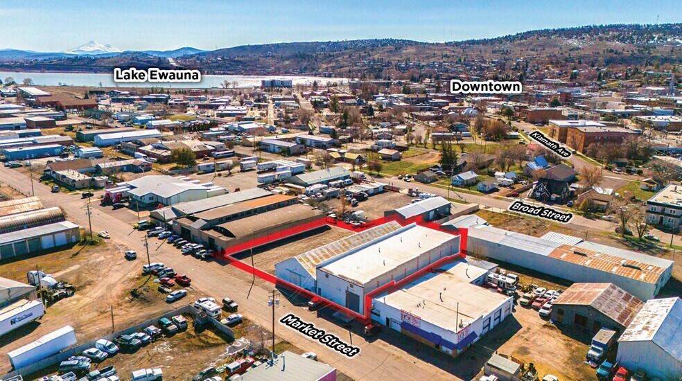 242/284/292 Market St, Klamath Falls, OR à vendre - Photo du bâtiment - Image 2 de 14