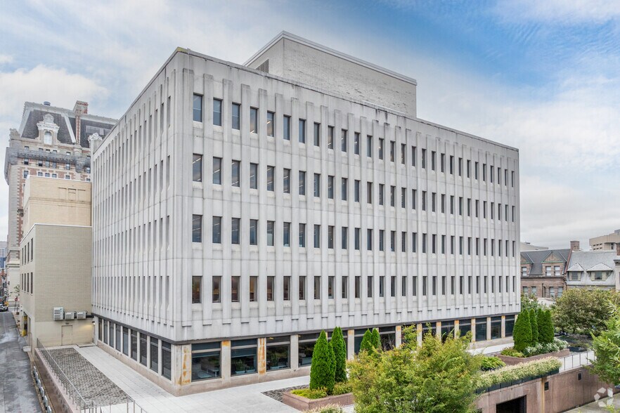 1125 N Charles St, Baltimore, MD à louer - Photo du bâtiment - Image 2 de 4