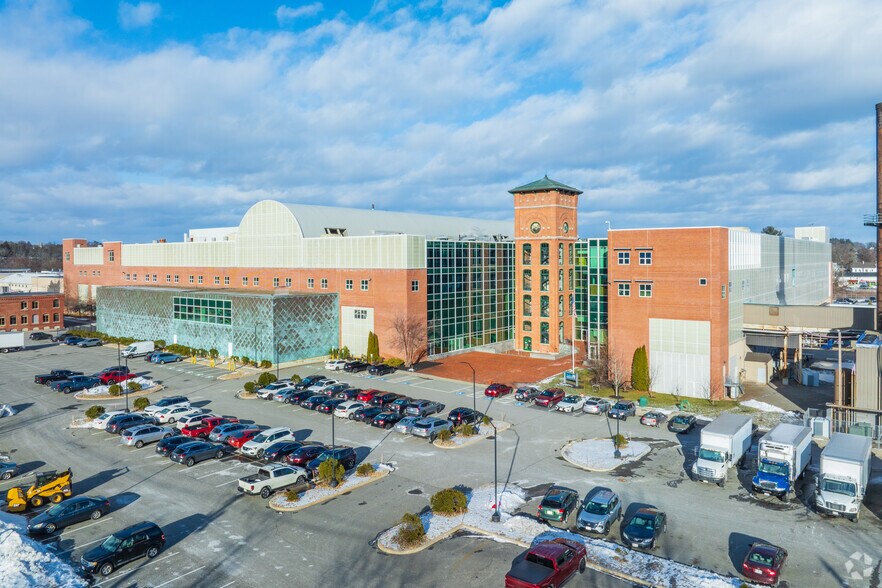 46 Stafford St, Lawrence, MA à louer - Photo du bâtiment - Image 2 de 25