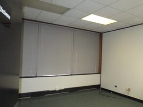 2726 Croasdaile Dr, Durham, NC à louer Photo intérieure- Image 2 de 2