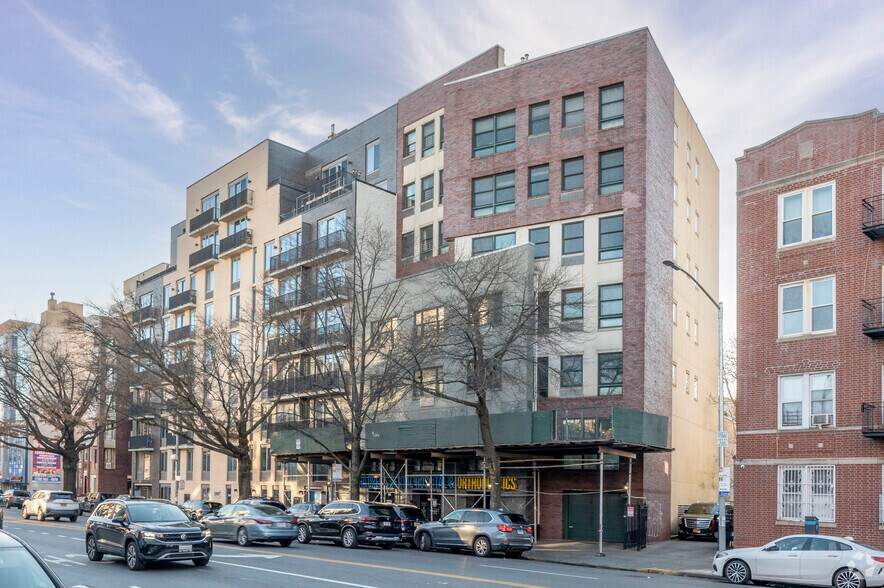 2128 Ocean Ave, Brooklyn, NY à louer - Photo du bâtiment - Image 2 de 26