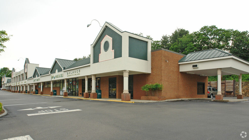 I-581, Roanoke, VA for lease - Primary Photo - Image 1 of 15