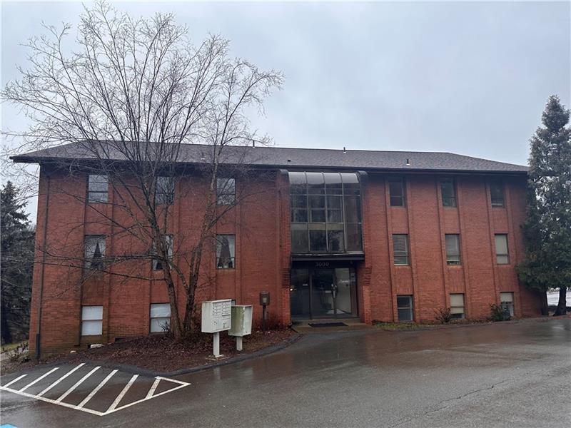 3000 McKnight East Dr, Pittsburgh, PA à vendre Photo du bâtiment- Image 1 de 13