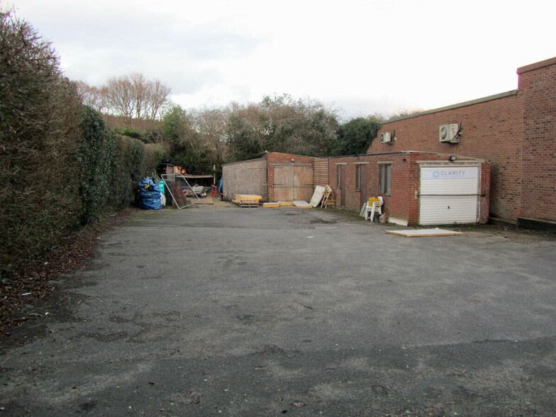 Crowborough Hl, Crowborough for lease - Building Photo - Image 2 of 3