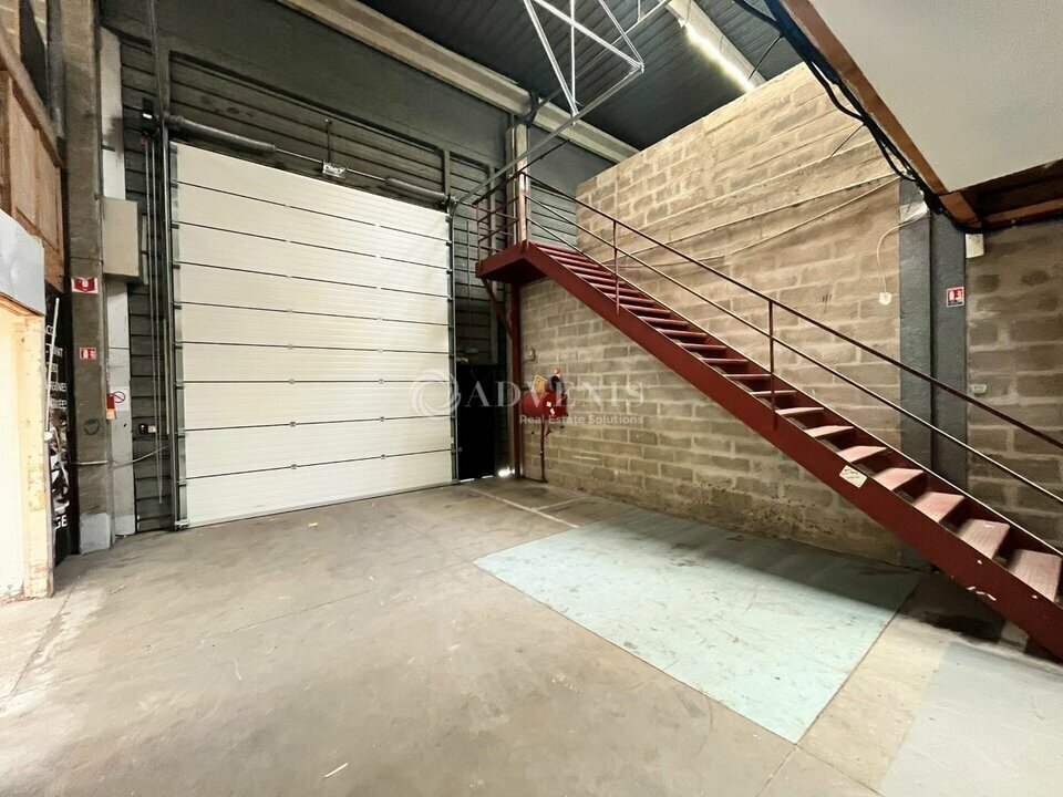 44 Avenue Du 8 Mai 1945, Villeneuve-la-Garenne for lease Interior Photo- Image 1 of 7